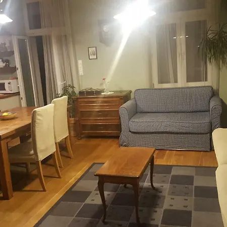 Ivona's Διαμέρισμα *